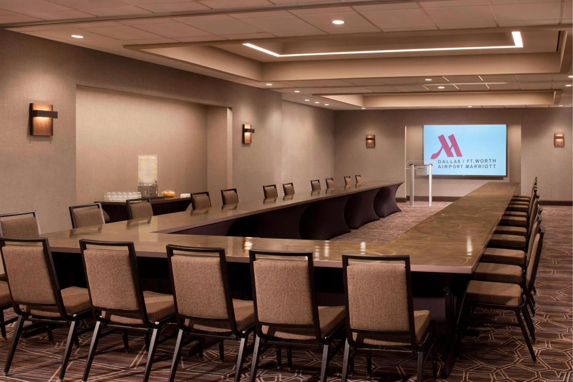 Dallas/Fort Worth Airport Marriott Ървинг Екстериор снимка